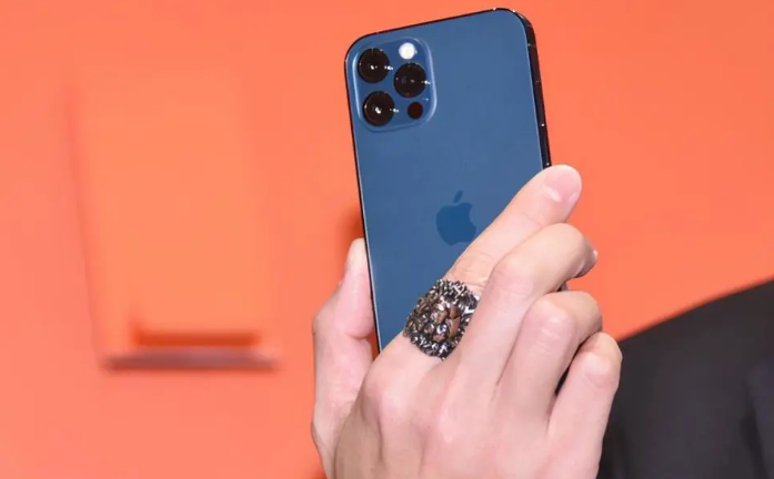 海口苹果手机维修分享iPhone12系列重启方法教程 
